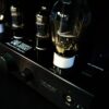 Cary Audio CAD-300 SEI integrated amplifier in detail – close-up view of the valves.