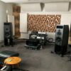„Hi End“ garso sistemą sudaro „PMC MB2 SE“ hi-fi monitorius