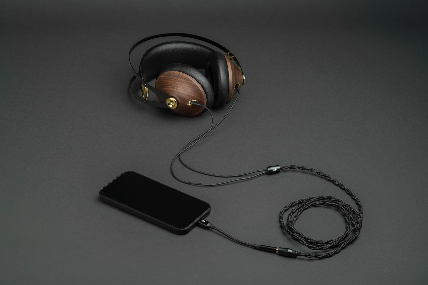 21_-_99_CLASSICS_2ND_GEN_-_photo_asset-slider