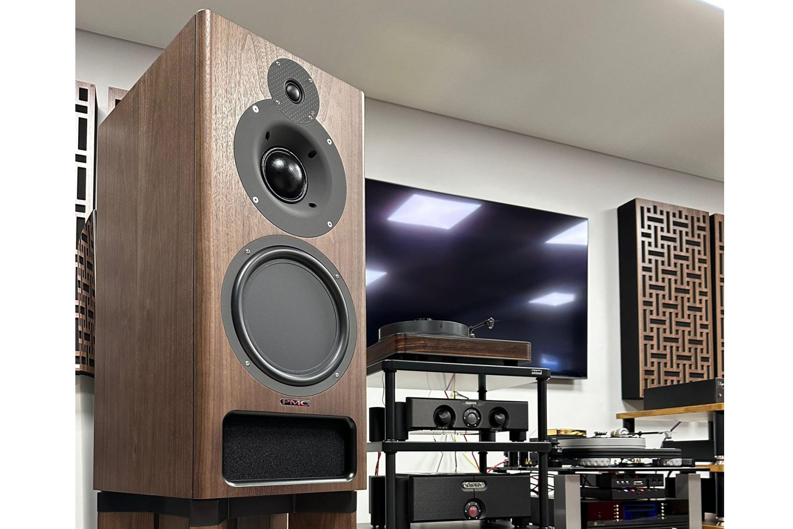 PMC IB2 SE namų monitoriai – High-End garso sistema