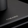 Fyne Audio FS8 skaļruņu statīvi logotips<br/>